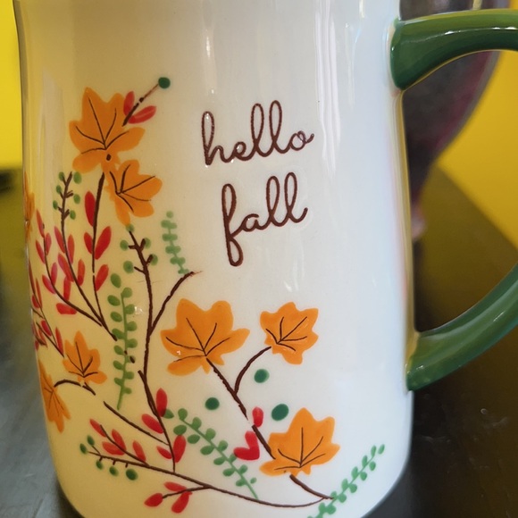 Lang by design “hello fall” mug - microwave and Dishwasher safe - Picture 8 of 10